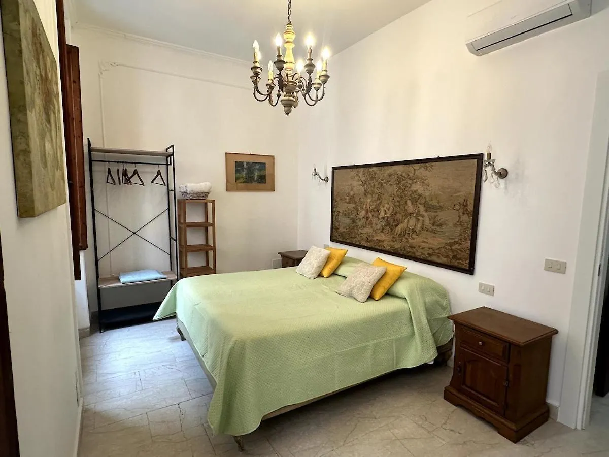 Borgo Pio Vatican Rom 0*,  Italien